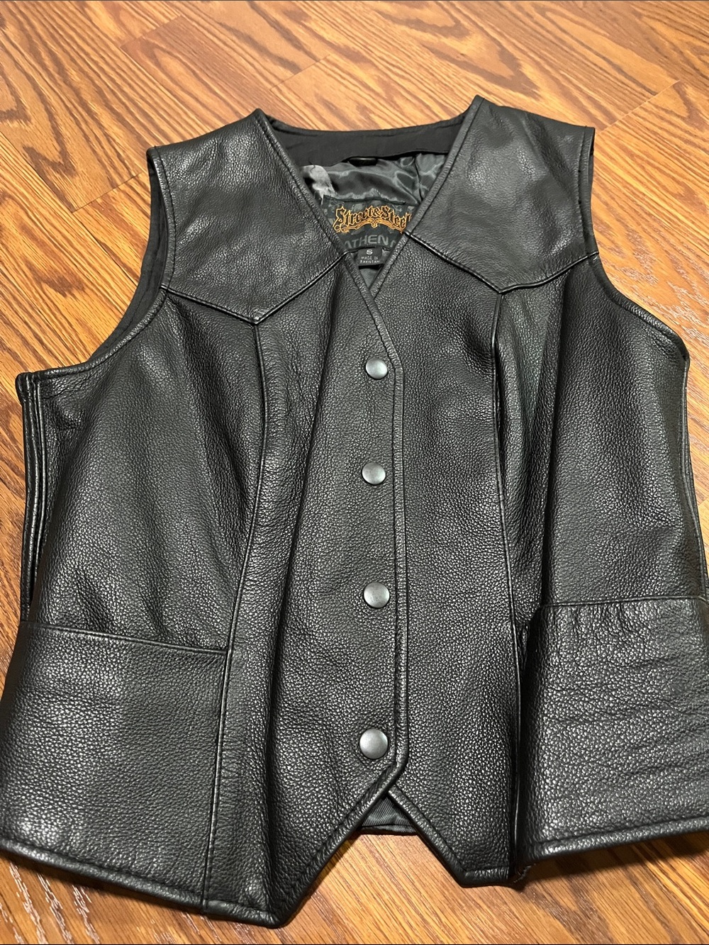 Women's Black Leather Snap-Front Vest size S